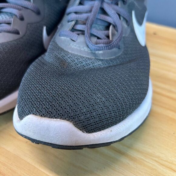 Nike REVOLUTION 6 NN Running Sneakers Men's Size 9.5 Gray Lace Up DC3728-004 - Picture 7 of 11